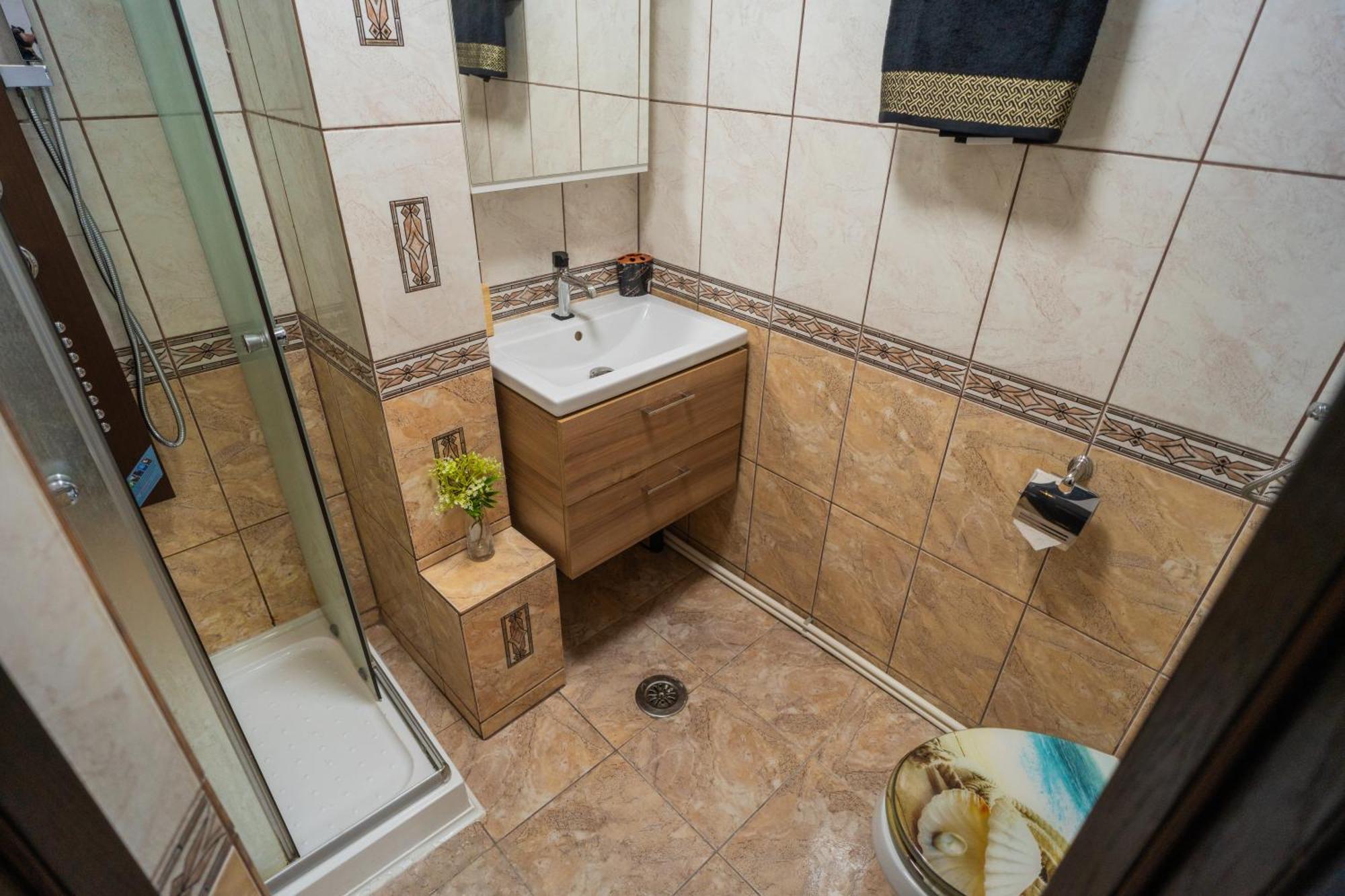 Ultra Central Cozy Apartment Schitu - Cismigiu Park บูคาเรสต์ ภายนอก รูปภาพ